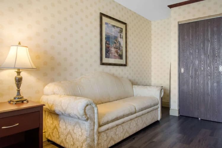 Comfort Inn & Suites photo 5