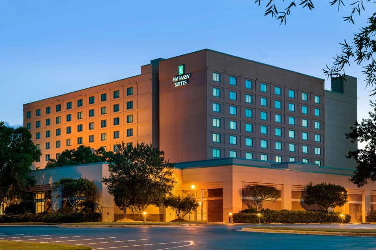 Embassy Suites by Hilton Raleigh Durham Research Triangle photo 2