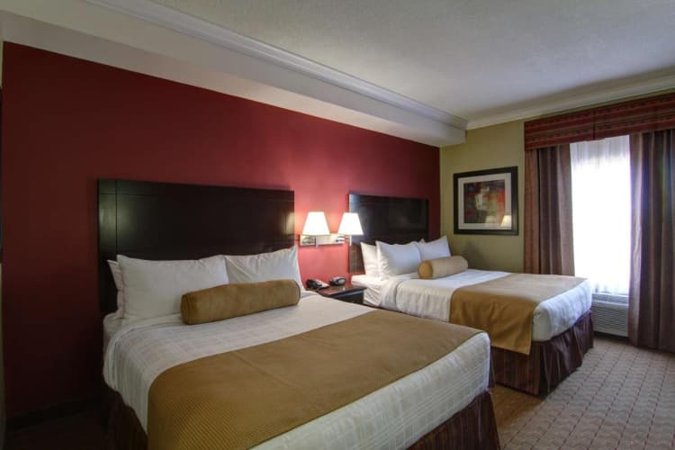 Best Western Plus Bowmanville photo 5