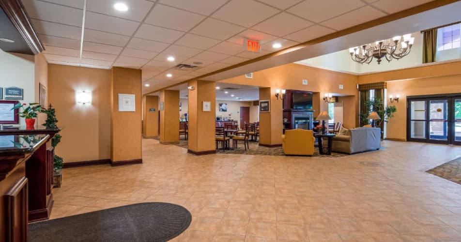Best Western Plus Victor Inn & Suites, photo 3