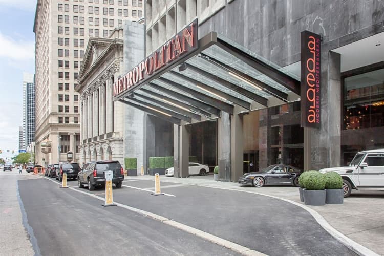 Metropolitan At The 9, Autograph Collection, photo 2
