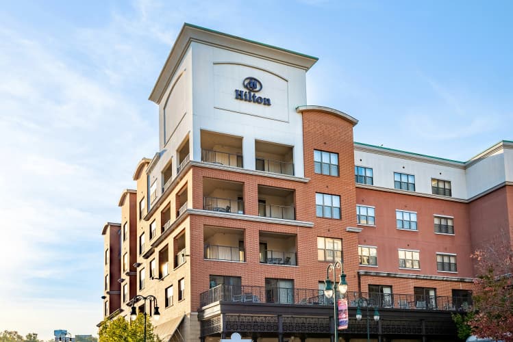 Hilton Promenade at Branson Landing photo 2