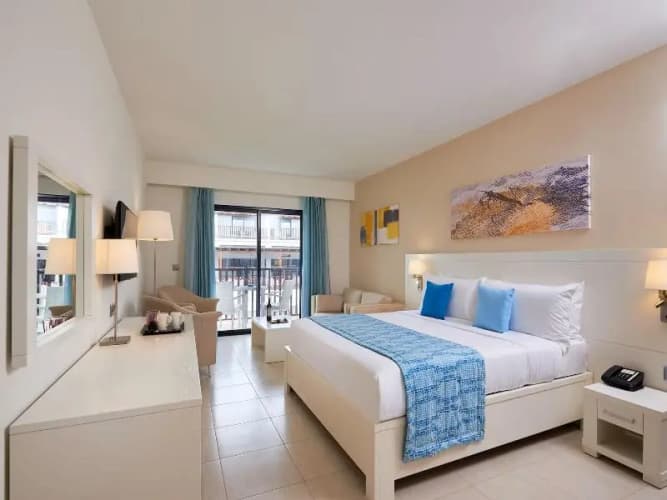 Melia Laguna Beach Resort - Adults Only photo 2