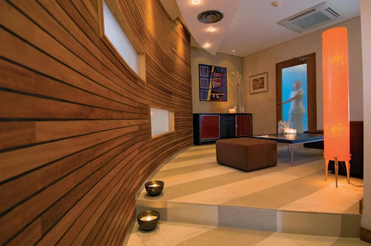 Mediterranean Beach Hotel photo 3