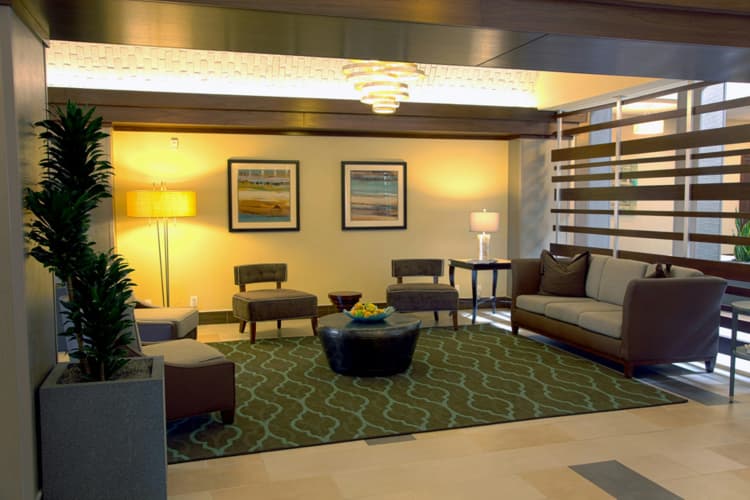 Embassy Suites by Hilton Dallas Market Center photo 3
