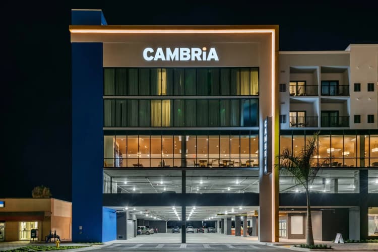 Cambria Hotel St Petersburg Madeira Beach Marina photo 2