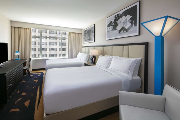 theWit Chicago, a Hilton Hotel photo 4