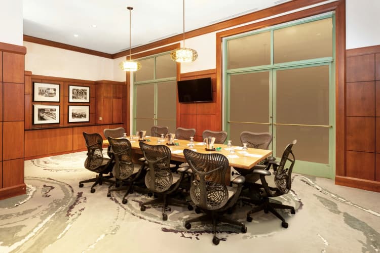 Hilton Garden Inn Chicago North Shore/Evanston photo 4