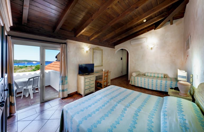 Colonna Beach Hotel Marinella photo 5