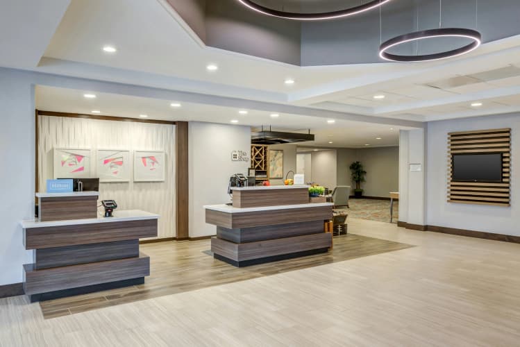 Hilton Garden Inn Boston/Waltham photo 3