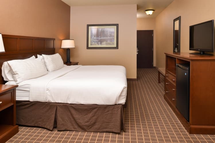 The Evergreen Hotel photo 5