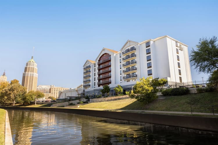 Hyatt Place San Antonio/Riverwalk photo 2