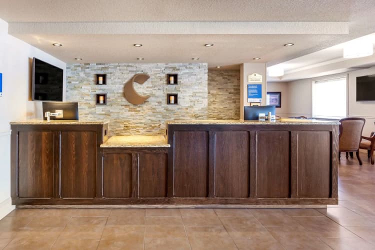Comfort Inn & Suites Thousand Islands Harbour District, photo 3