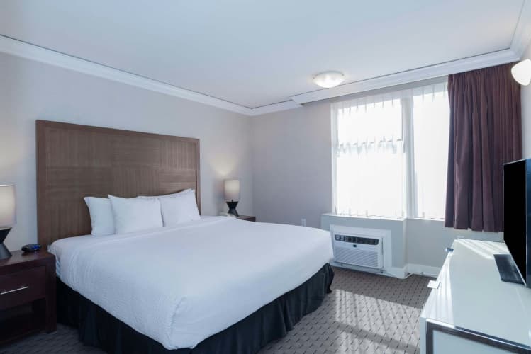 Sandman Hotel Vancouver Downtown photo 4