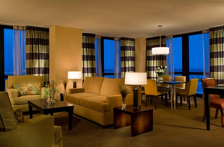 Hilton Chicago O'Hare Airport photo 4