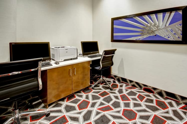 Hampton Inn & Suites by Hilton Medicine Hat photo 5