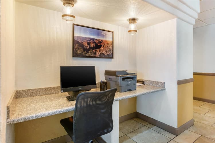 Best Western Tolleson Hotel photo 4