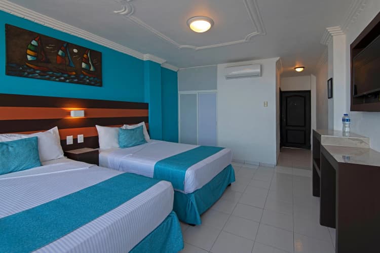 Hotel Fiesta Mexicana Manzanillo photo 4