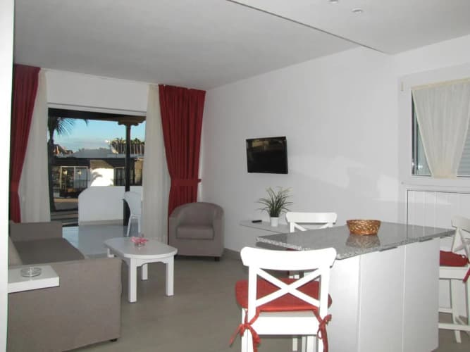 Bungalows Playa Limones photo 4
