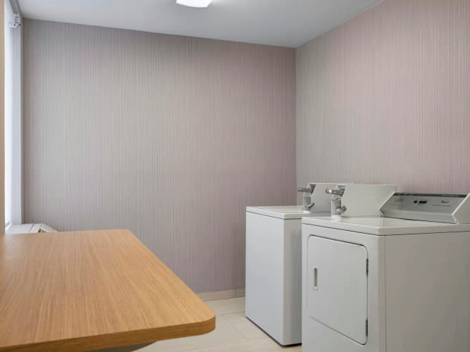 Hilton Garden Inn Albuquerque Airport photo 5