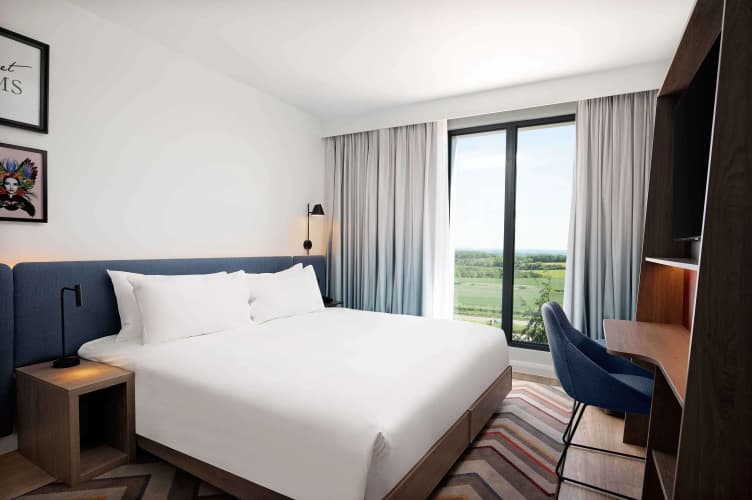 Hampton by Hilton High Wycombe photo 5