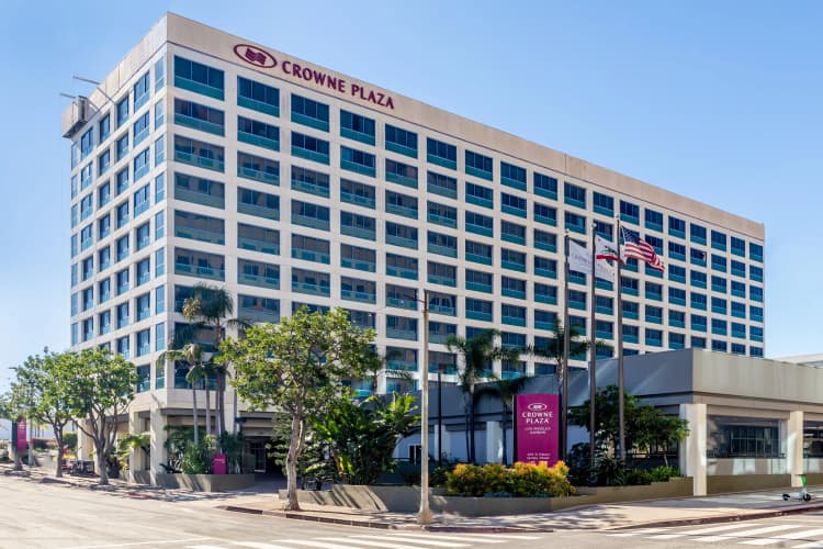 Crowne Plaza Los Angeles Harbor Hotel photo 2