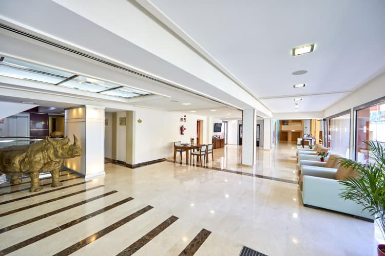 Mll Mediterranean Bay Hotel - Adults Only photo 3