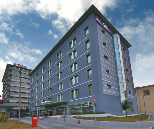Best Western Premier CHC Airport photo 2