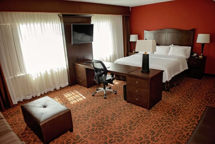 Hampton Inn & Suites Bradenton Downtown Historic District, photo 3
