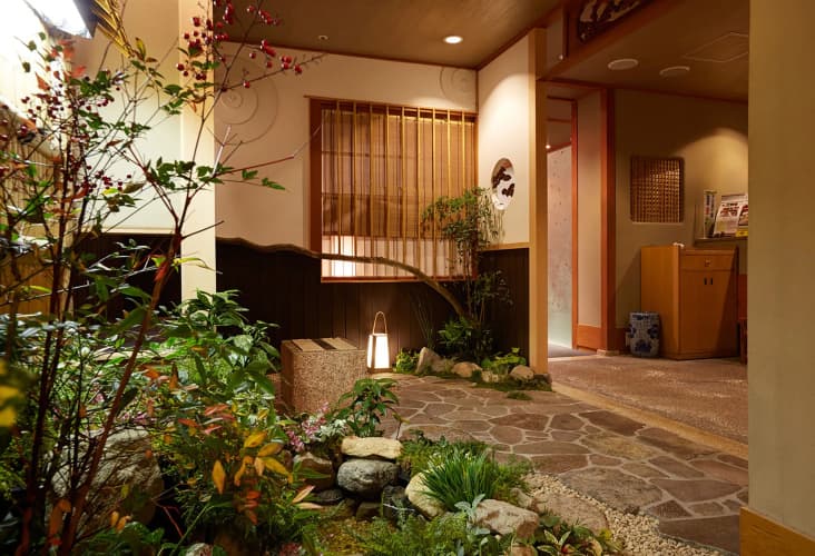 Nishitetsu Grand, photo 2