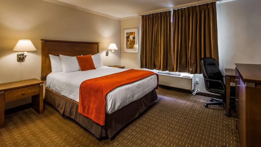 Best Western Plus Guildwood Inn, photo 4
