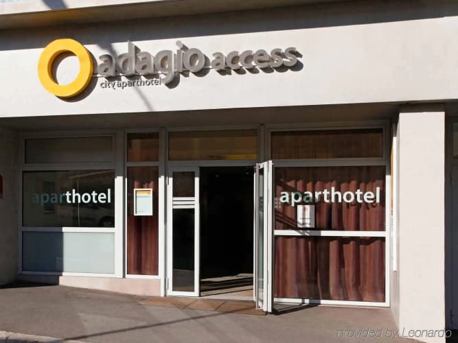 Aparthotel Adagio Access Marseille Saint Charles photo 2