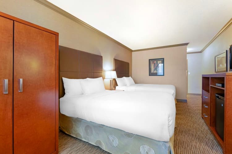 Best Western Plus Barclay Hotel photo 4