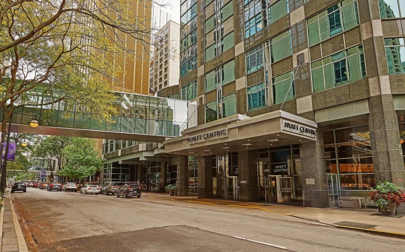 Hyatt Centric Chicago Magnificent Mile photo 2