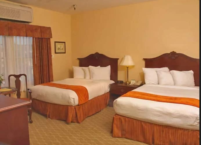 Historic Santa Maria Inn photo 5