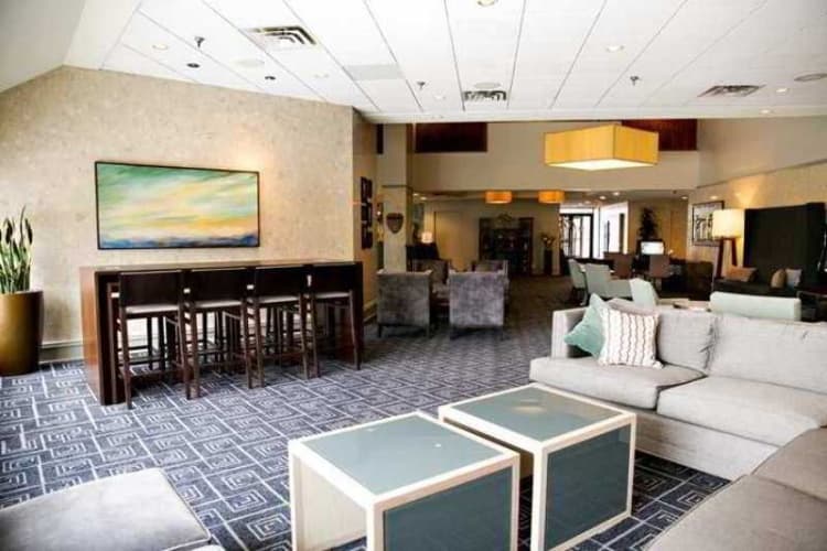 DoubleTree by Hilton Hotel Minneapolis - Park Place, photo 2