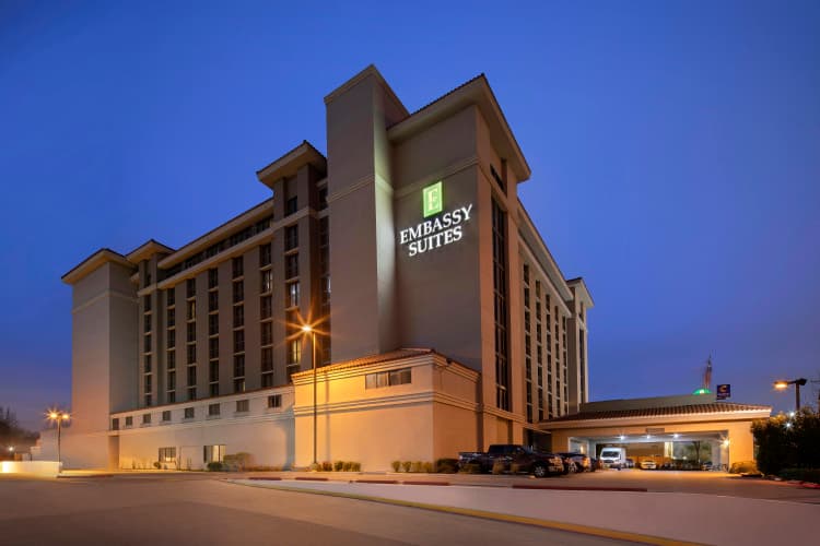 Embassy Suites by Hilton Dallas Park Central Area photo 2
