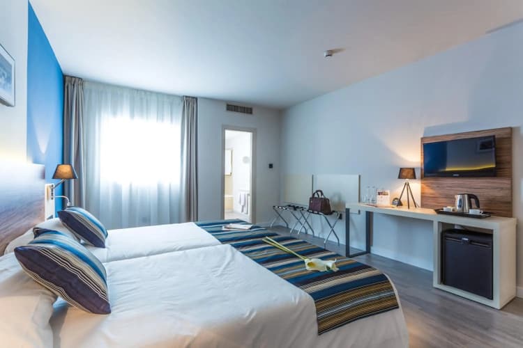 Urban Dream Granada Hotel photo 4