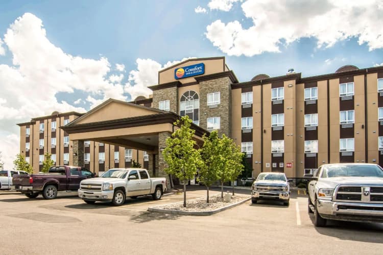 Comfort Inn & Suites photo 2