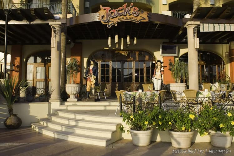 Marina Fiesta Resort & Spa photo 2