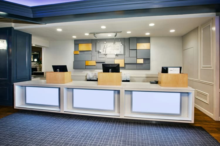 Holiday Inn Express Nashville Downtown photo 5