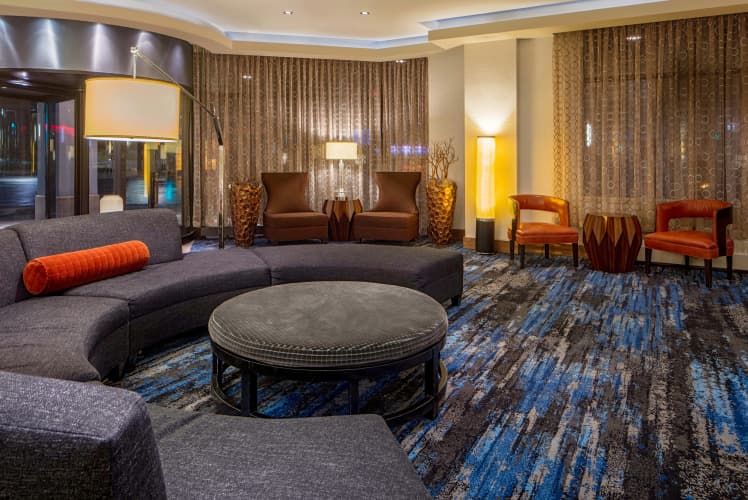 DoubleTree Suites by Hilton Hotel Minneapolis Downtown photo 4