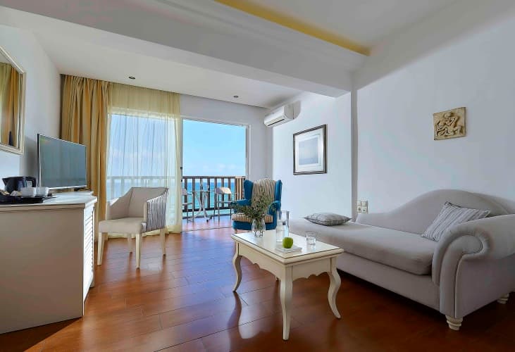 Alexander Beach Hotel & Village Resort photo 5