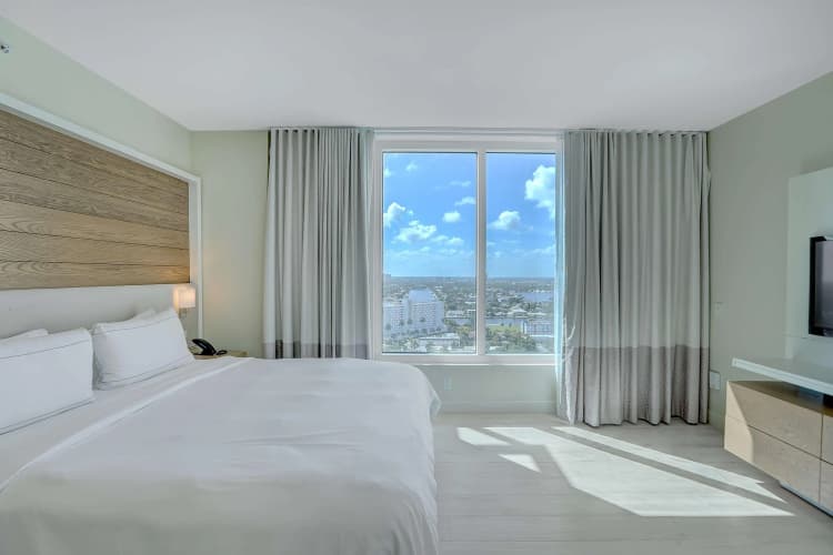 Hilton Fort Lauderdale Beach Resort photo 5