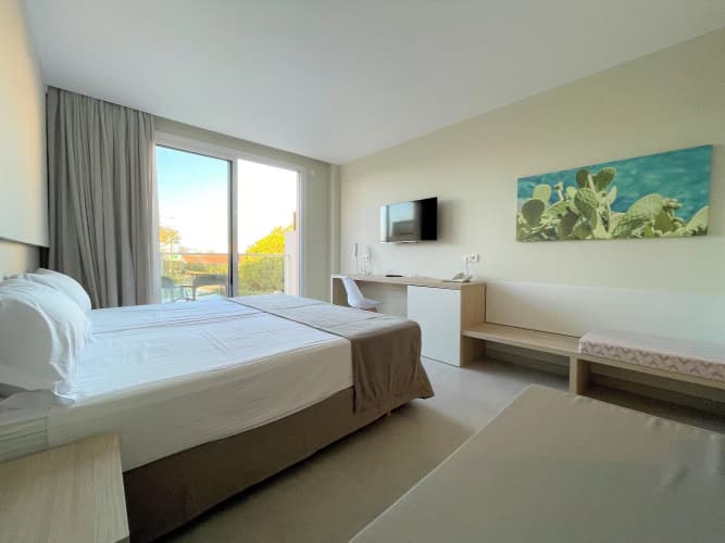 Garbi Cala Millor photo 3