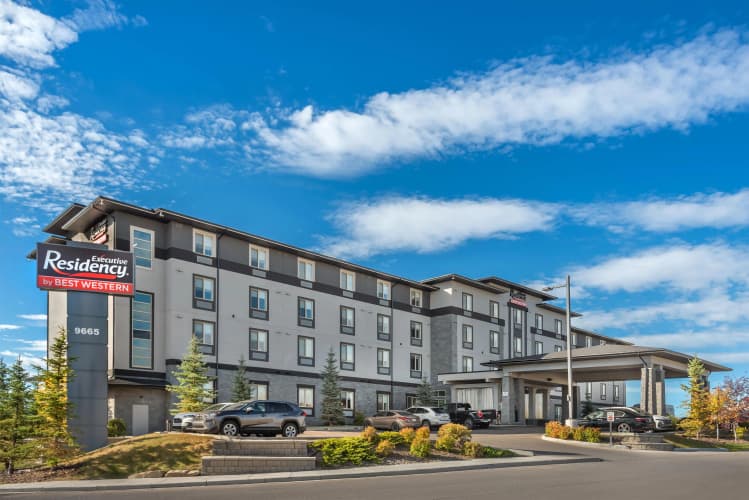 Executive Residency by Best Western Calgary City View North photo 2