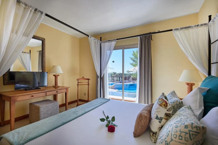 Pula Suites Boutique Resort photo 5