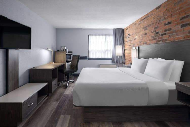 Travelodge By Wyndham Barrie photo 5
