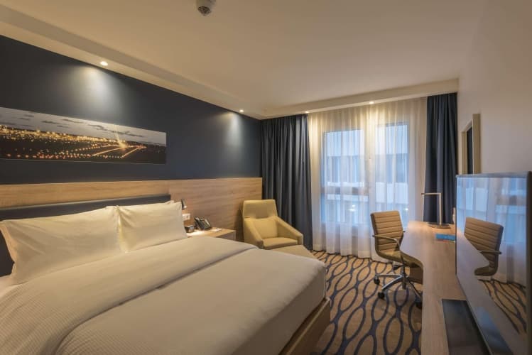 Hampton by Hilton Frankfurt Airport photo 5