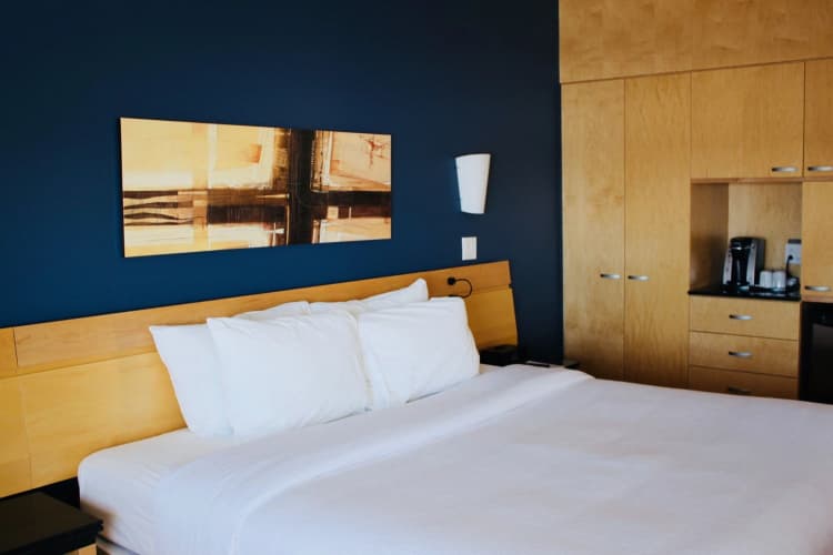 Hotel Dauphin Saint Hyacinthe photo 5